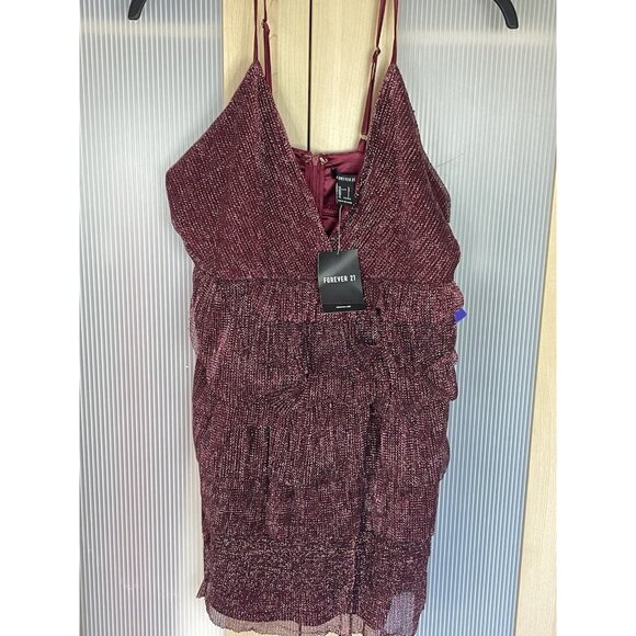 Forever 21 Shiny Red Tiered Dress Womens Sz L Ruffle Spaghetti Strap Party NEW - Picture 1 of 5